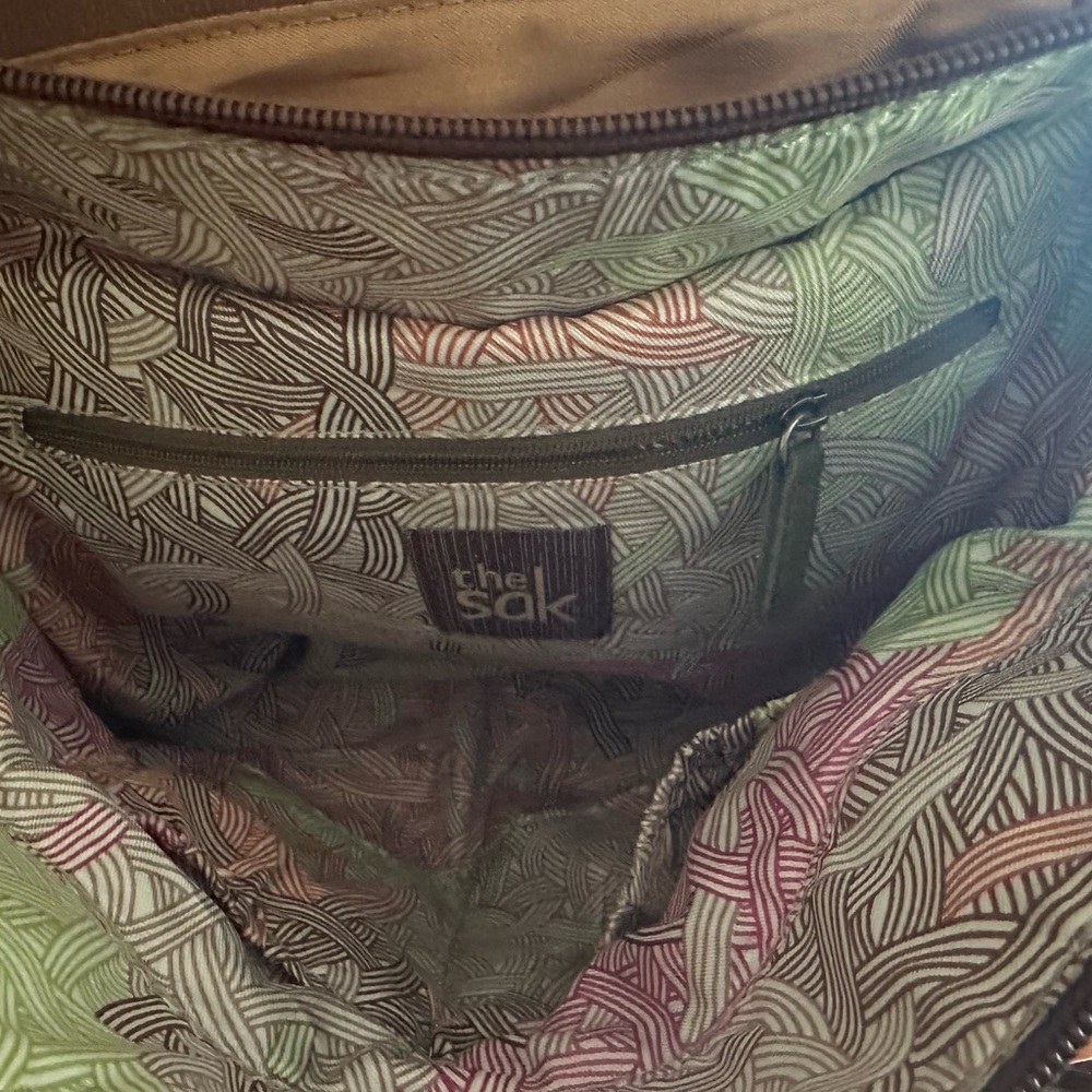 The Sak Green and Brown Leather Shoulder Bag - Picture 3 of 7